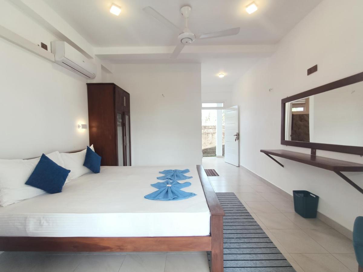 The Bamboo Tree Transit Hotel Katunayaka Ngoại thất bức ảnh