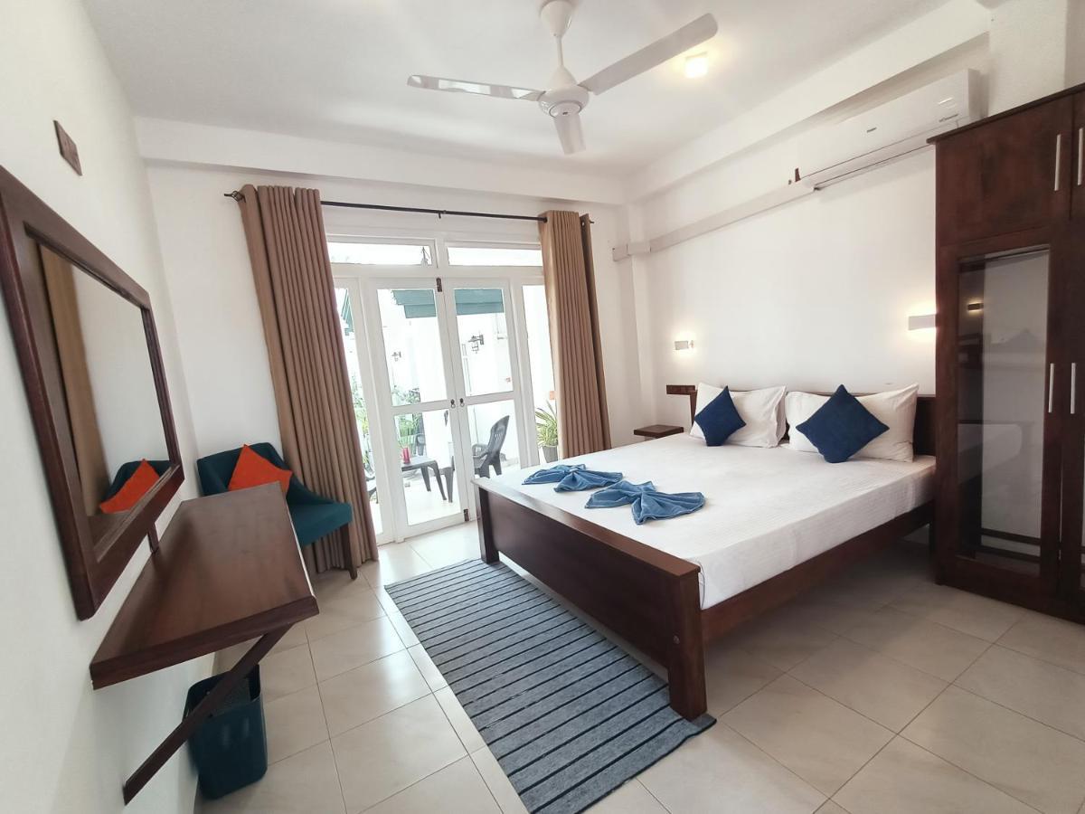 The Bamboo Tree Transit Hotel Katunayaka Ngoại thất bức ảnh