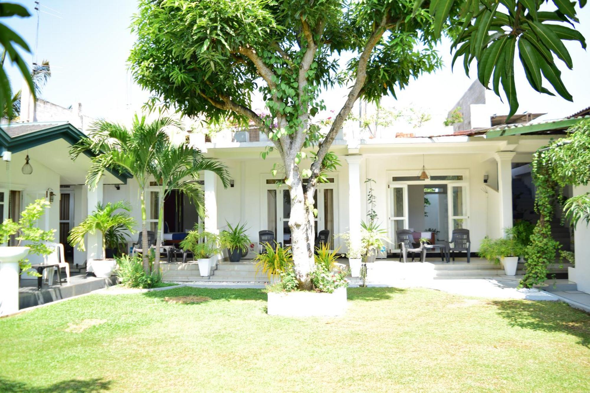 The Bamboo Tree Transit Hotel Katunayaka Ngoại thất bức ảnh